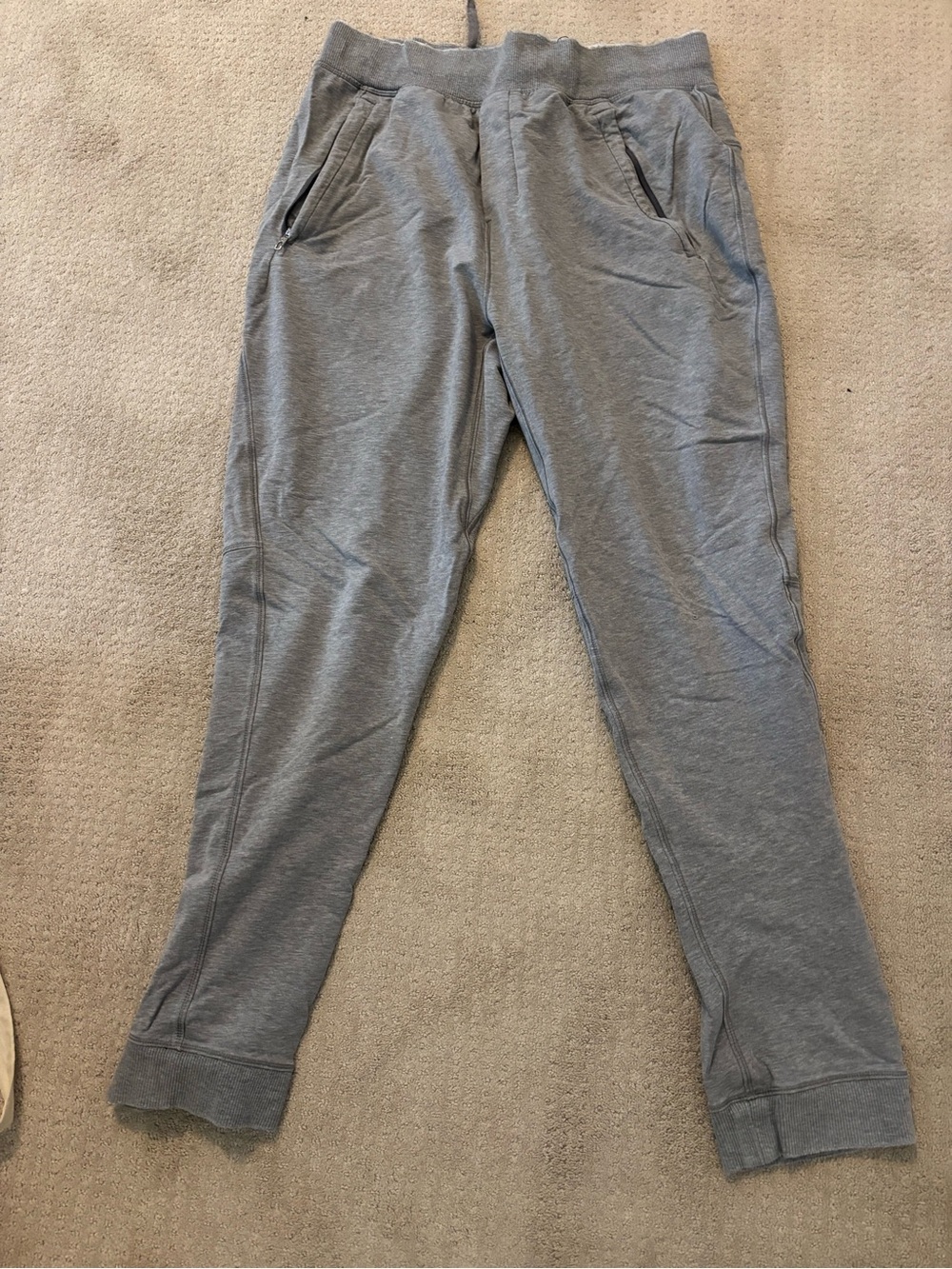 Lululemon Men's Gray Jogger Pants - Comfortable Everyday Sweatpants